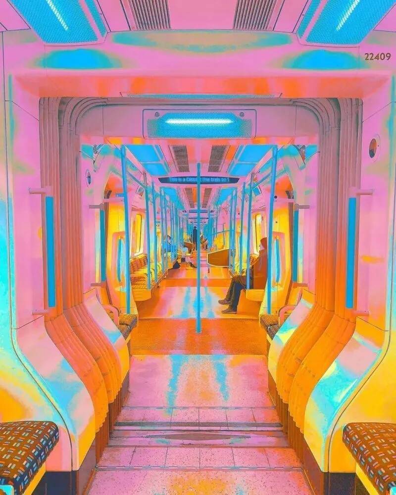 當彩虹和星星落進海洋，重慶美術培訓美術生：都想戀愛了...！