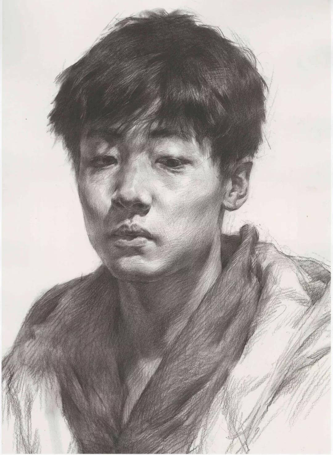 紙都要扣破了，重慶美術高考集訓畫室老師掛在嘴邊的扣細節,到底是個啥？圖七