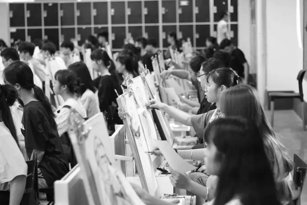 云南省2021年藝術類專業統考考試須知