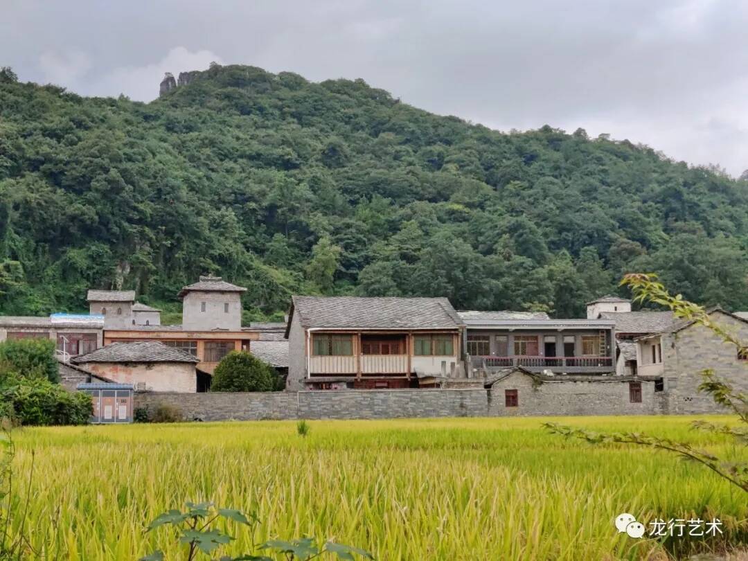觀畫展 ‖ 美術生寫生真的累，負重幾十斤日行上萬步記錄了這些美景......