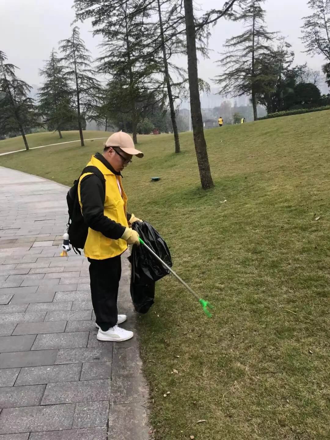 龍行公益 ‖ 助推環保齊動員，重慶龍行畫室在行動！圖三