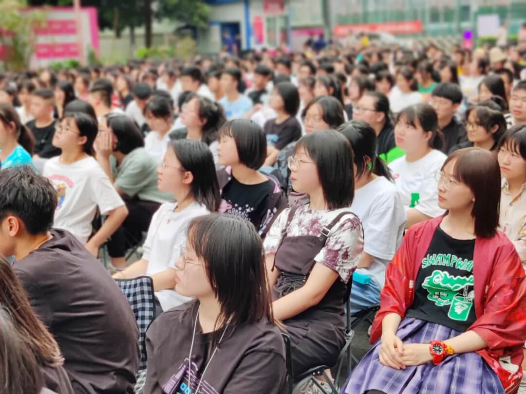 龍行每周說 || 第三期 態度的力量 微笑面對每一天
