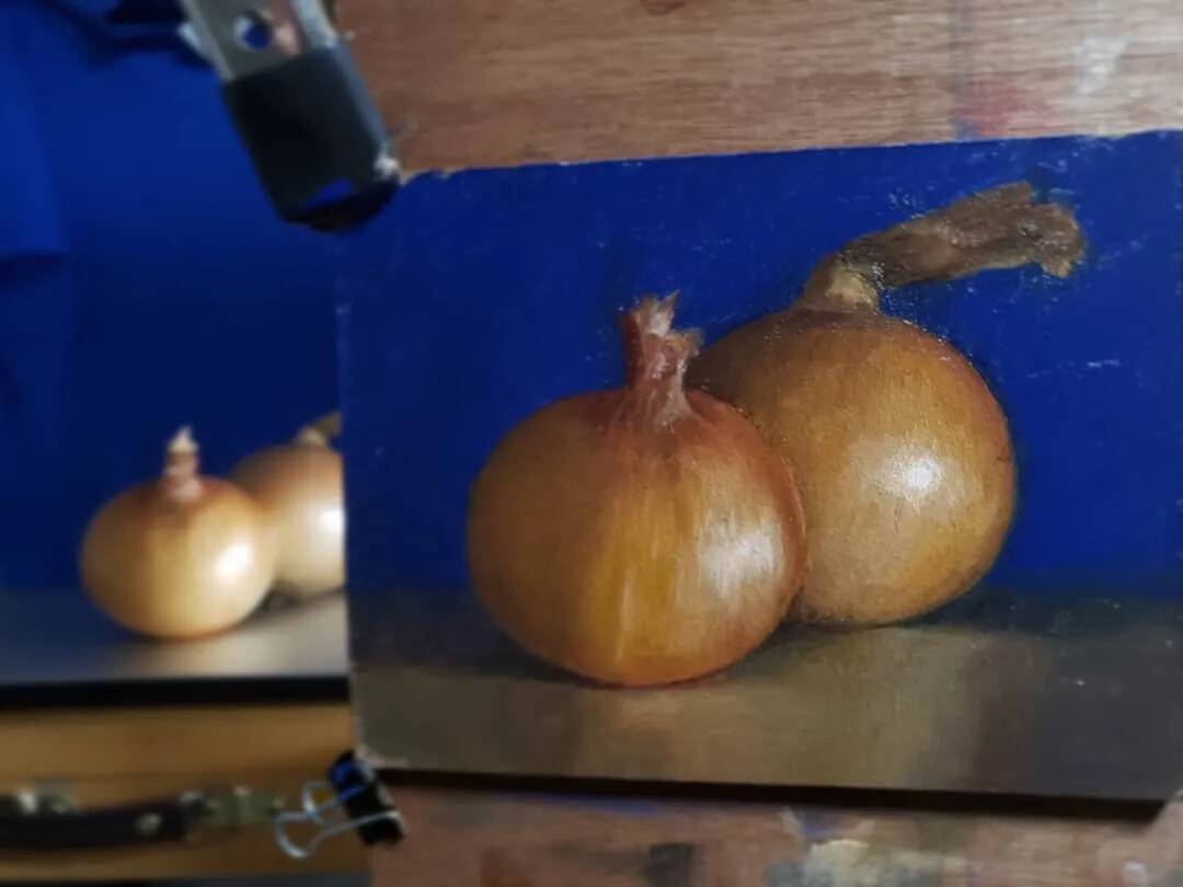 重慶美術培訓畫室帶你欣賞既寫實又有意境的素描和色彩作品！