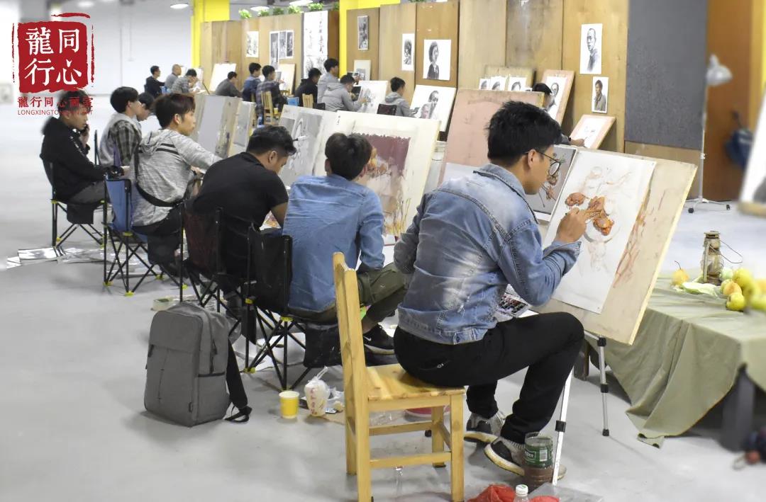 龍行同心畫室2021屆第一期預報名優(yōu)惠活動來咯！