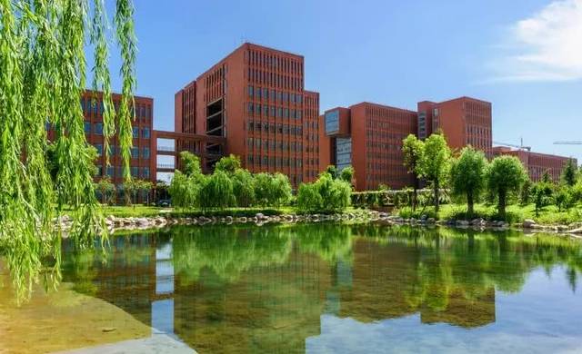 這八所“輕工”大學(xué)設(shè)計(jì)類專業(yè)都杠杠的！想往美術(shù)設(shè)計(jì)類行業(yè)發(fā)展的可以考慮下！圖五