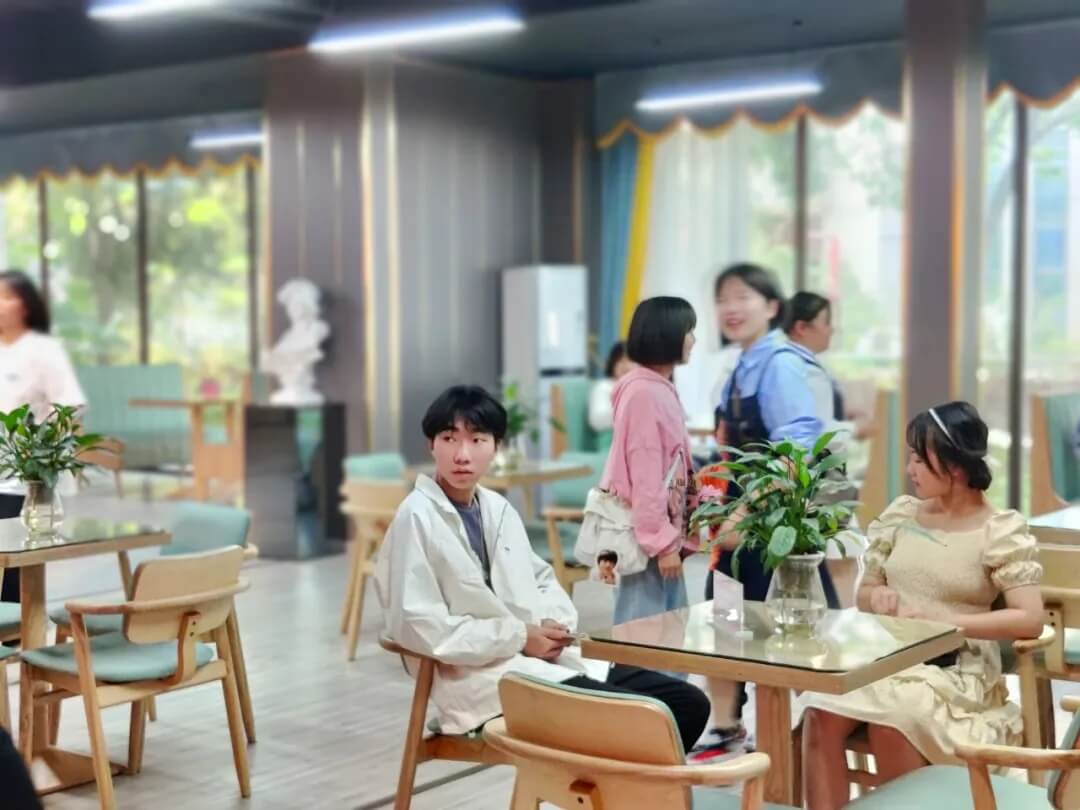 重慶畫室龍行藝術五一游學寵粉季，你想了解的全在這！圖四