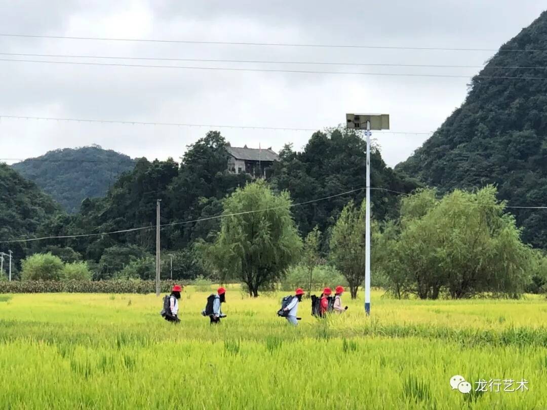 觀畫展 ‖ 美術生寫生真的累，負重幾十斤日行上萬步記錄了這些美景......
