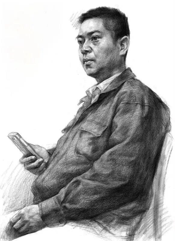 重慶美術(shù)集訓(xùn)畫室：美術(shù)生知道素描半身像帶手，如何才能拿高分？