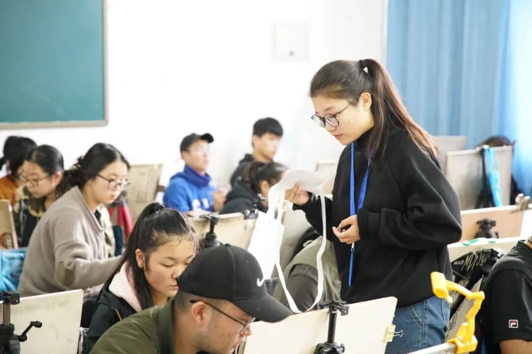 已有省市發(fā)布2021屆美術(shù)聯(lián)考大綱，重慶美術(shù)培訓(xùn)畫(huà)室美術(shù)生速看！