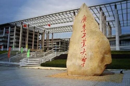 專科分也能上本科？這些所大學正在報名中！