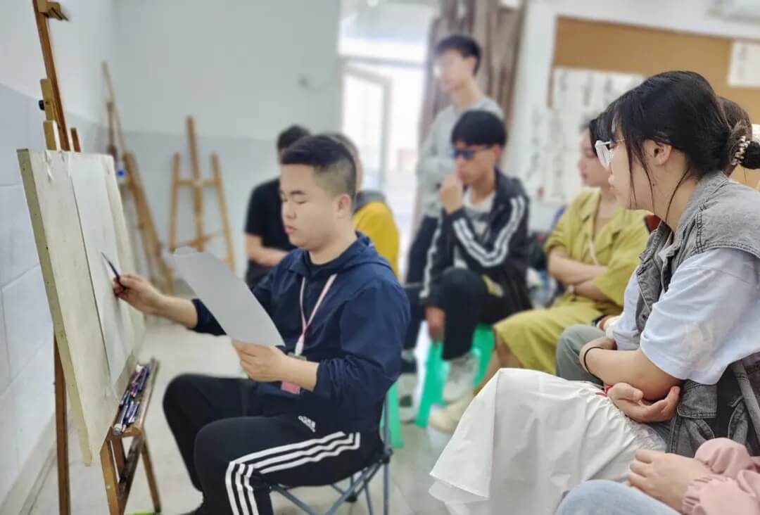 重慶畫室龍行藝術五一游學寵粉季，你想了解的全在這！圖二十二